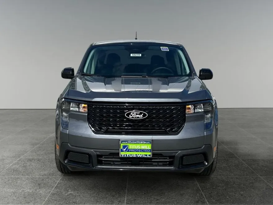 2025 Ford Maverick XLT photo 1