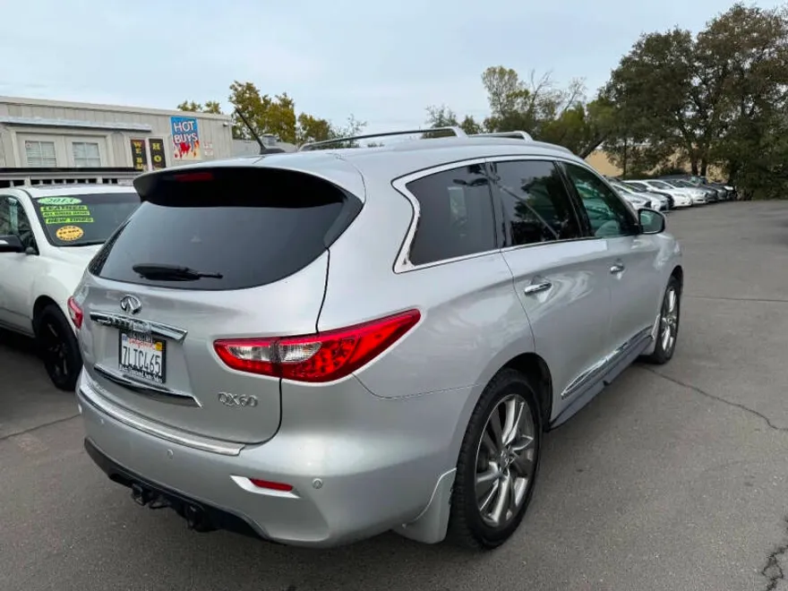 2015 Infiniti QX60 Hybrid photo 1