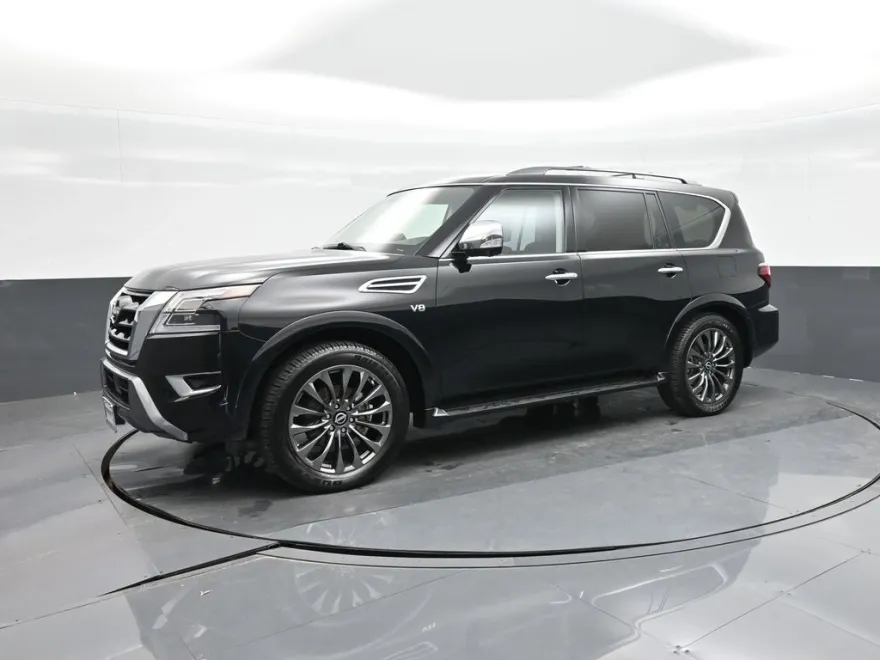 2022 Nissan Armada Platinum photo 1