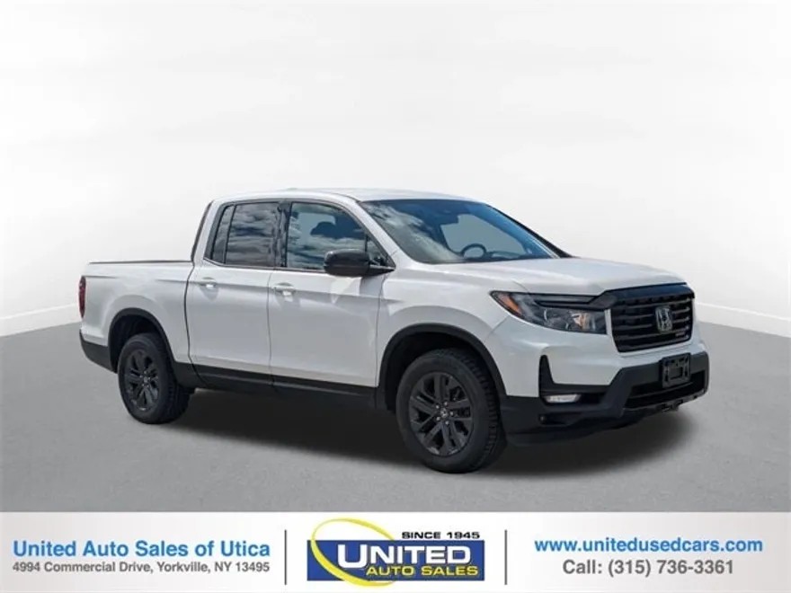 2023 Honda Ridgeline Sport photo 1