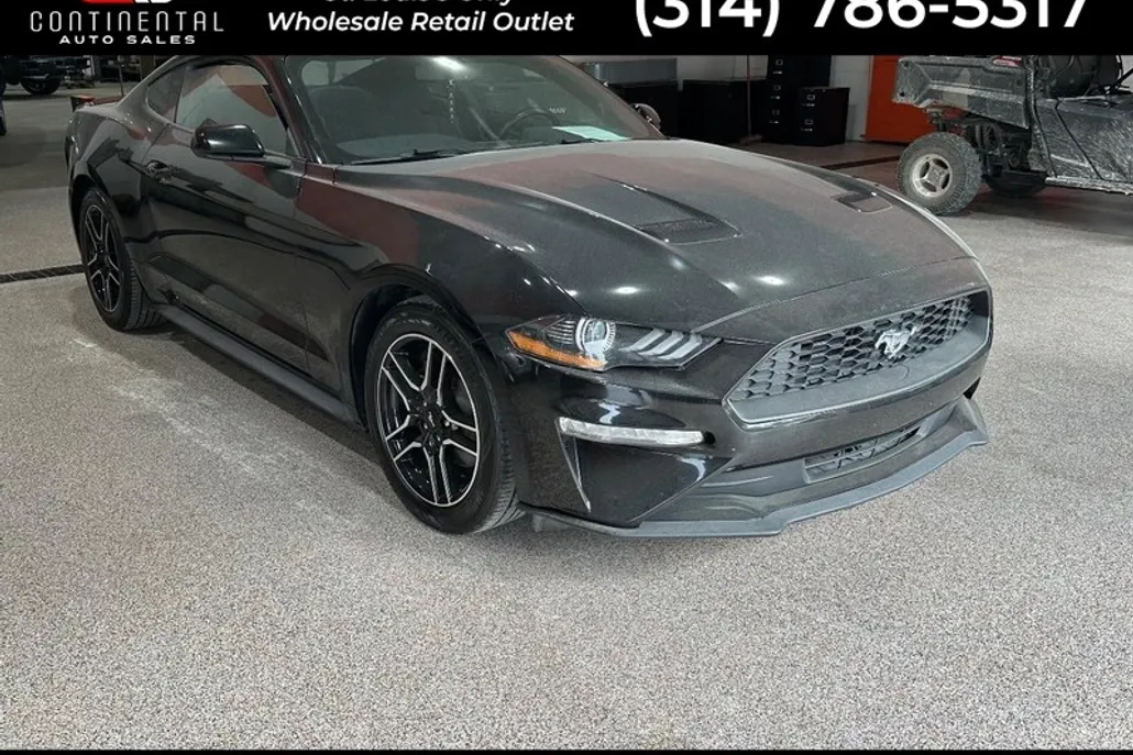 2020 Ford Mustang EcoBoost photo 1