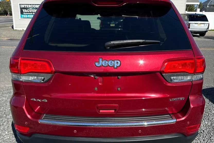 2015 Jeep Grand Cherokee Limited photo 1