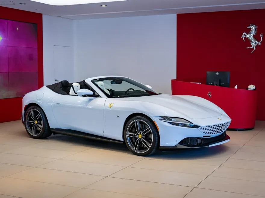 2024 Ferrari Roma Spider photo 1