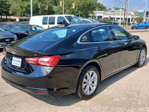 2021 Chevrolet Malibu 1LT photo 4