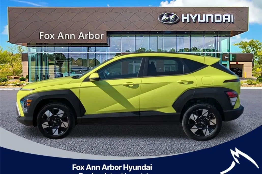 2024 Hyundai Kona SEL photo 1