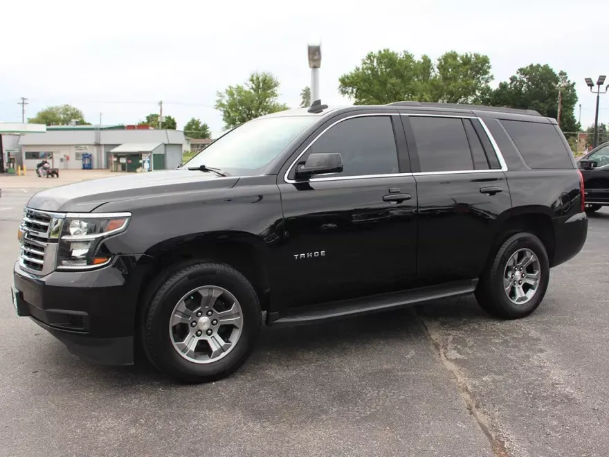 2020 Chevrolet Tahoe LS photo 1