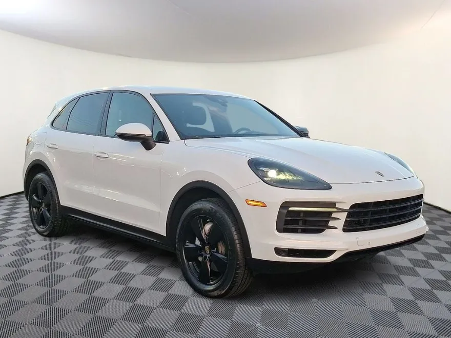 2019 Porsche Cayenne Base photo 1
