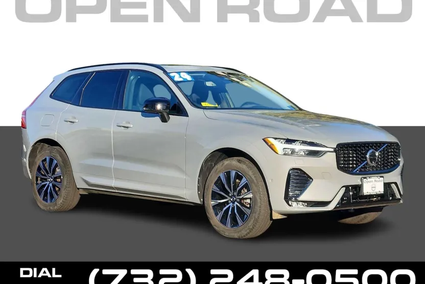 2024 Volvo XC60 B5 Plus photo 1