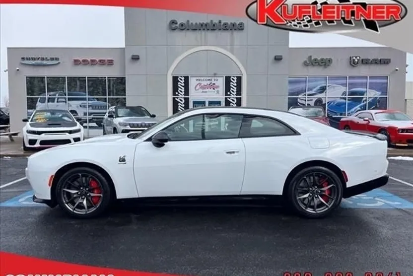2024 Dodge Charger R/T Scat Pack photo 1