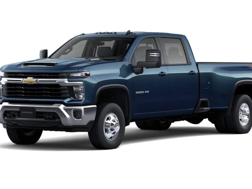 2026 Chevrolet Silverado 3500HD LT photo 1