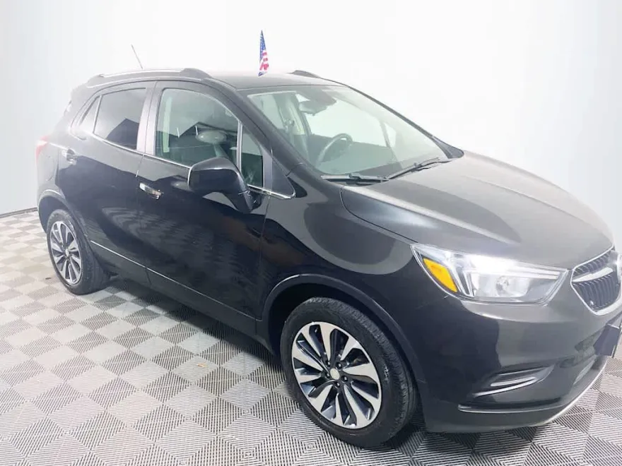 2022 Buick Encore Preferred photo 1