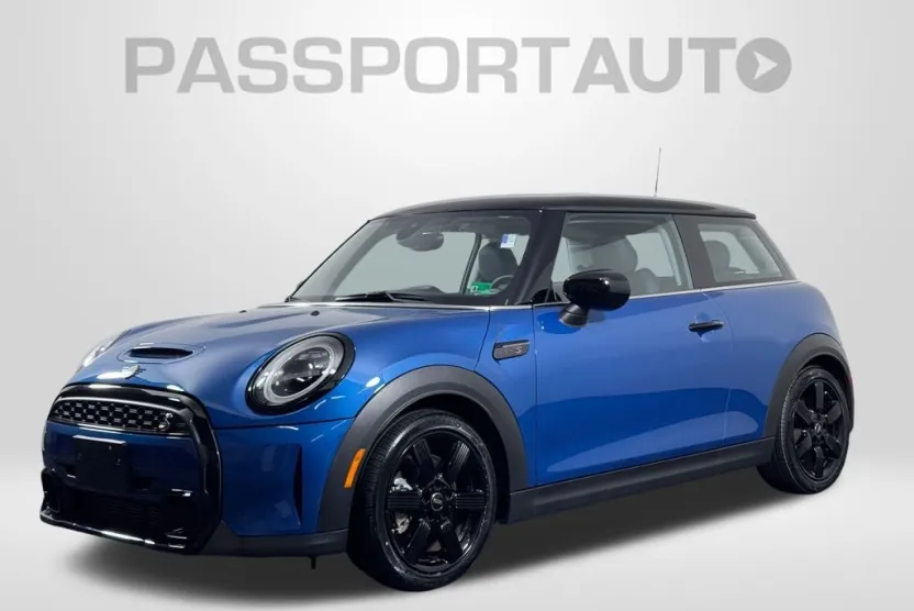 2023 Mini Cooper 2 Door Hardtop S photo 1