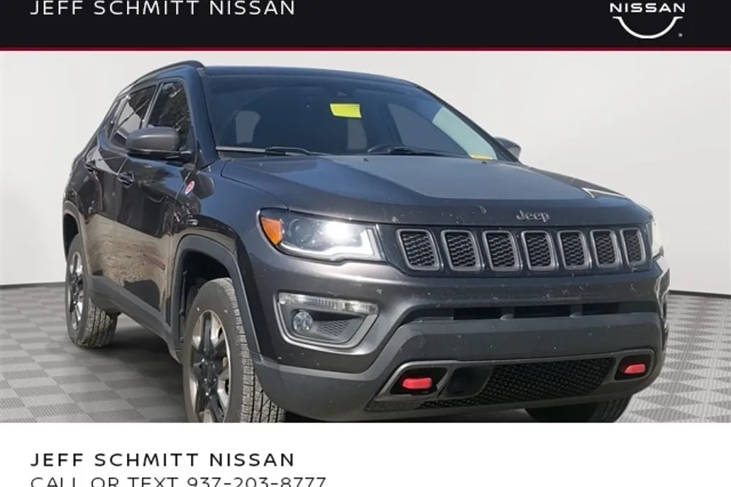 2017 Jeep Compass Trailhawk photo 1