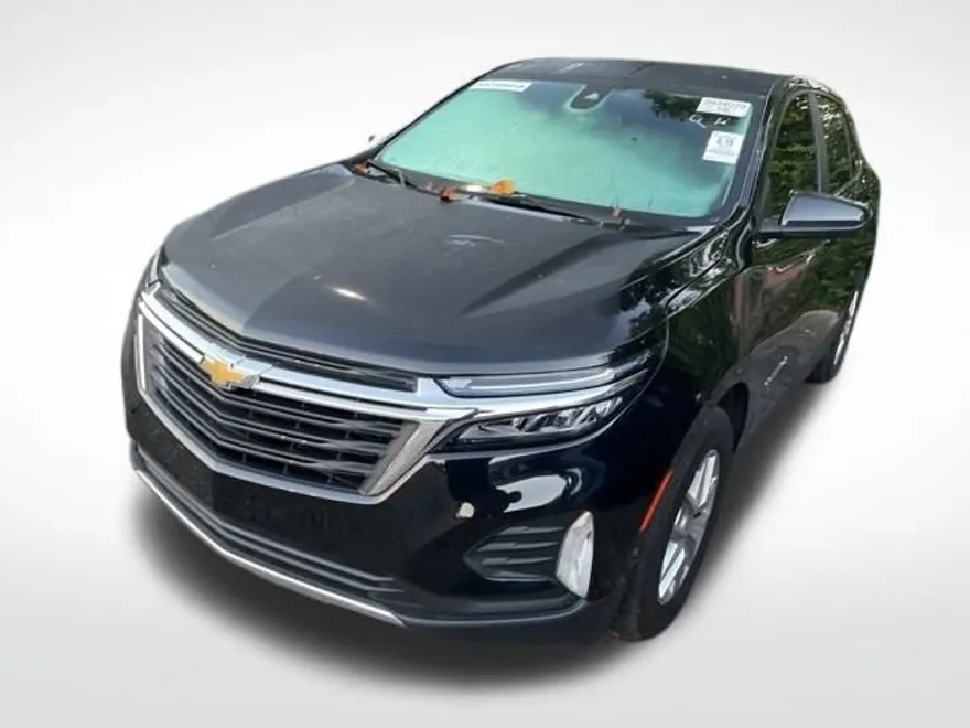 2023 Chevrolet Equinox LT photo 1