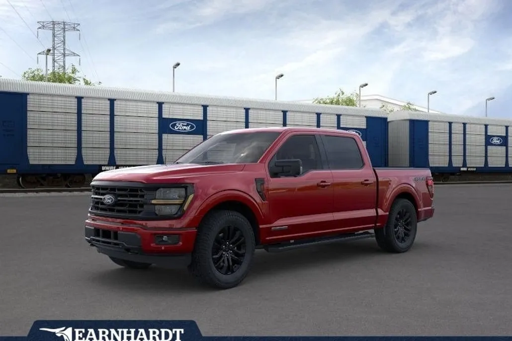 2025 Ford F-150 XLT photo 1