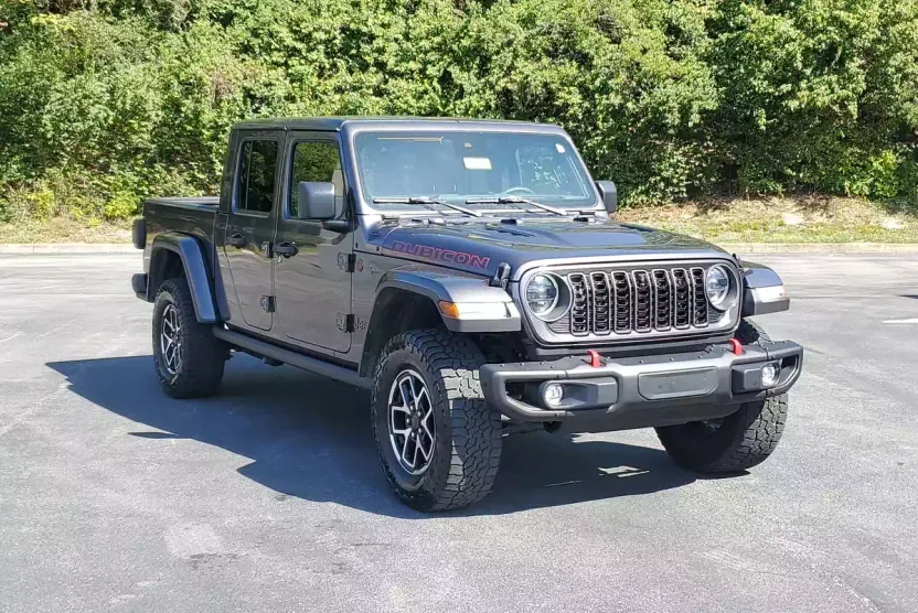 2024 Jeep Gladiator Rubicon photo 1
