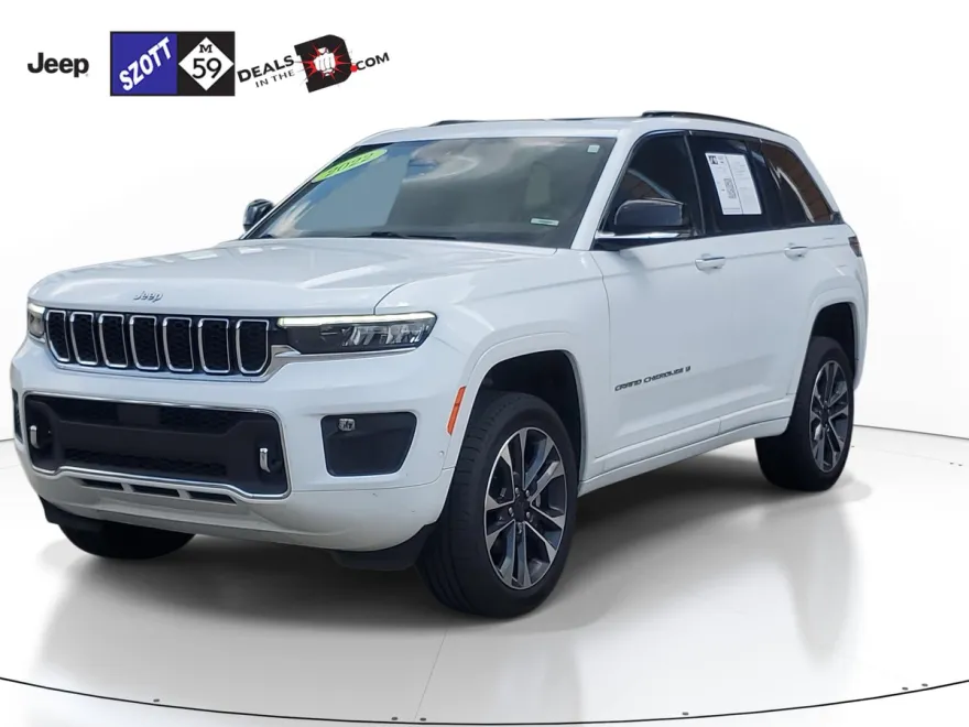 2022 Jeep Grand Cherokee Overland photo 1