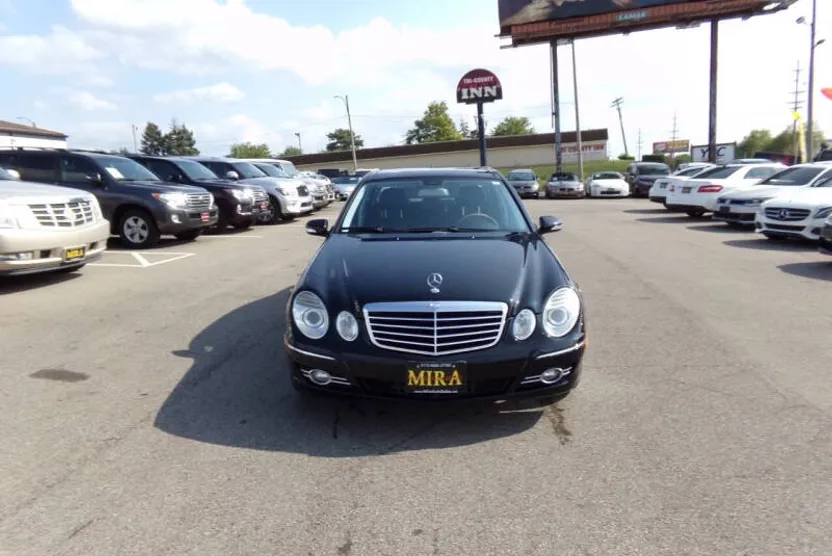2008 Mercedes Benz E 4MATIC photo 1