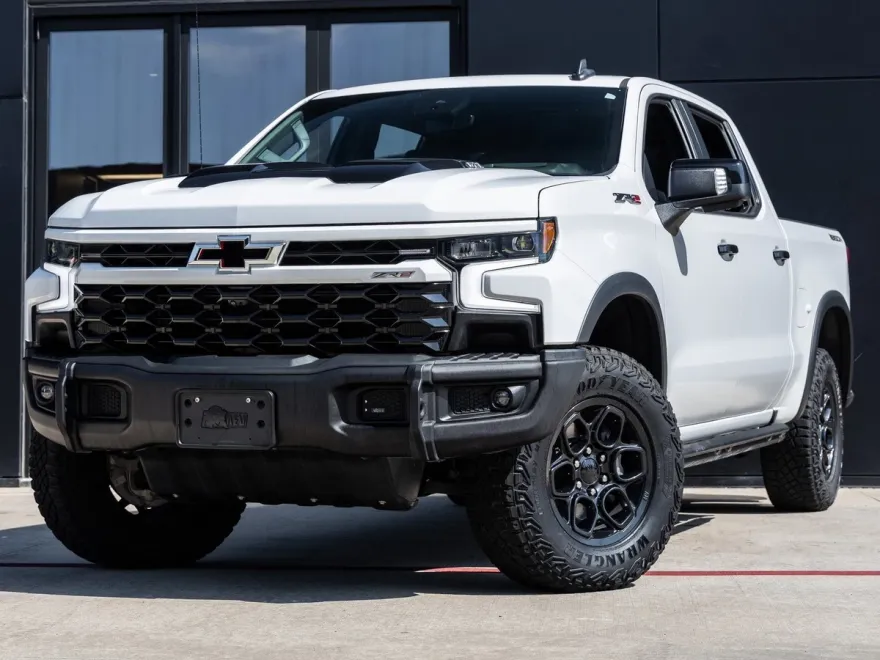 2023 Chevrolet Silverado 1500 ZR2 photo 1
