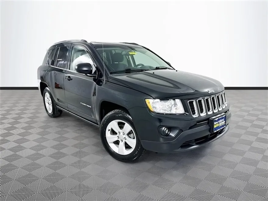 2011 Jeep Compass Base photo 1