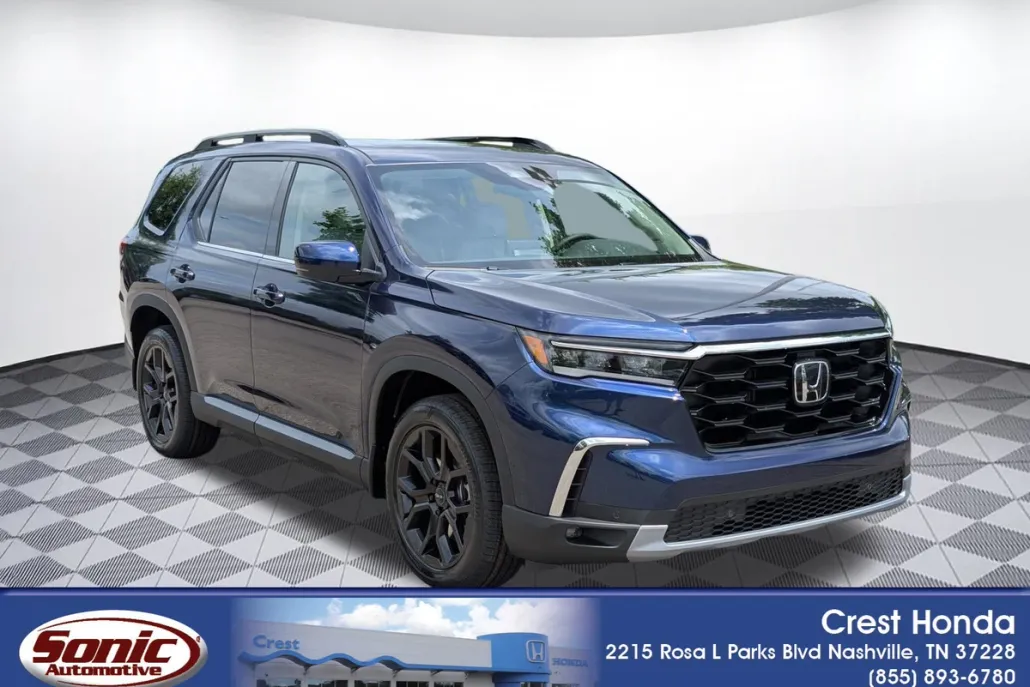 2025 Honda Pilot Touring photo 1