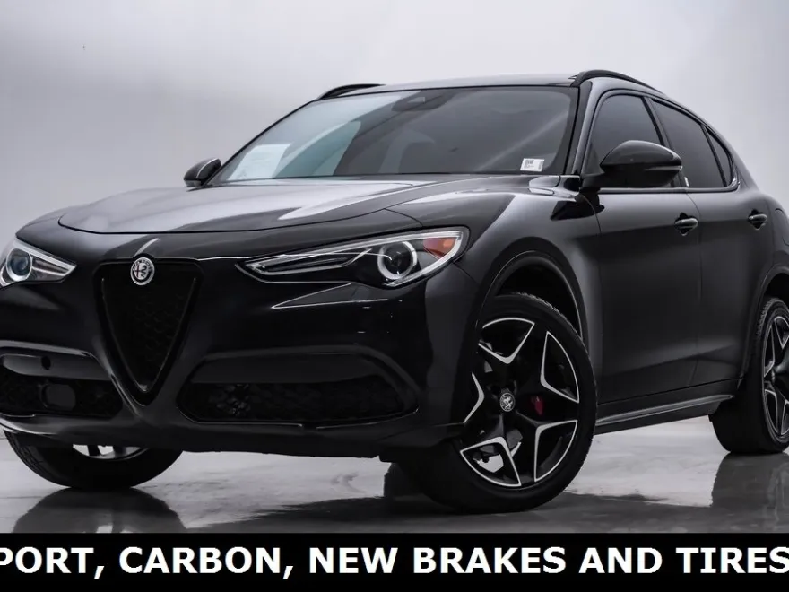 2021 Alfa Romeo Stelvio Ti Sport photo 1