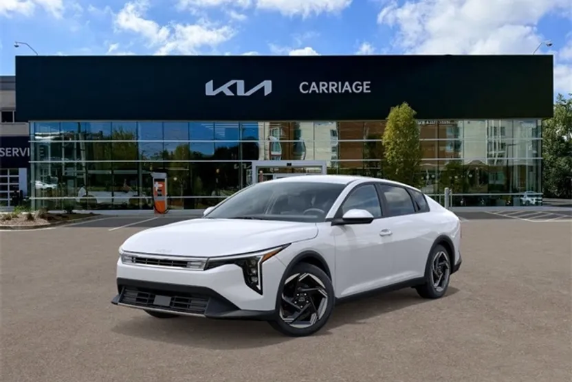2025 Kia K4 EX photo 1