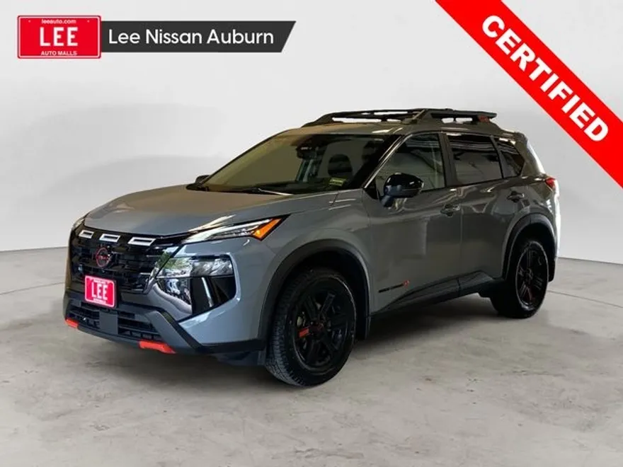 2025 Nissan Rogue SV photo 1