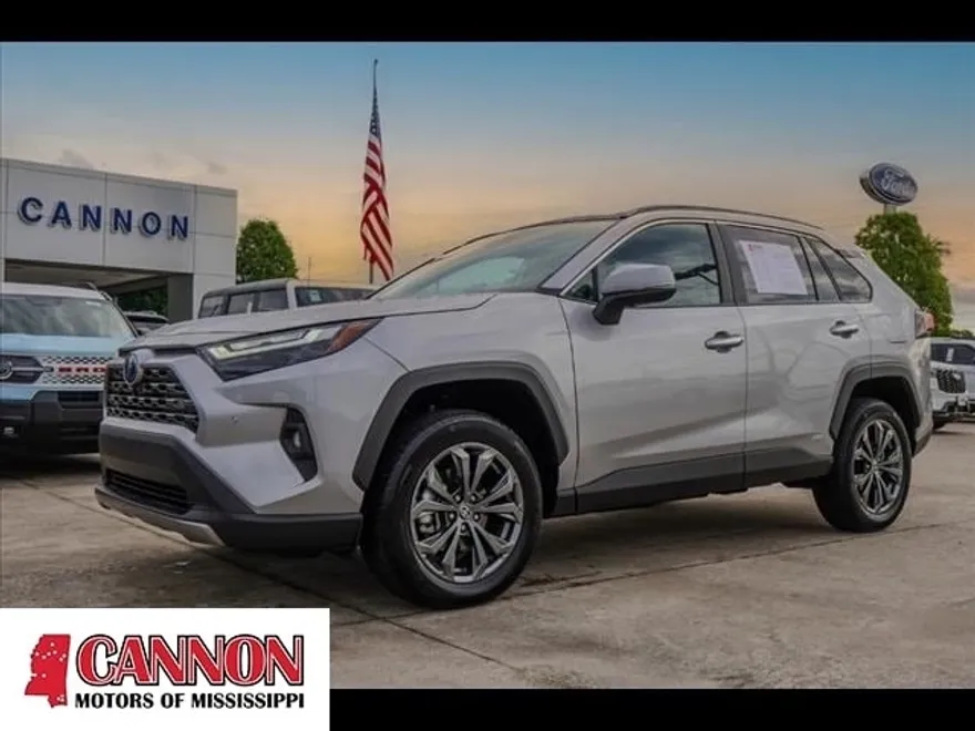2023 Toyota RAV4 Hybrid Limited photo 1