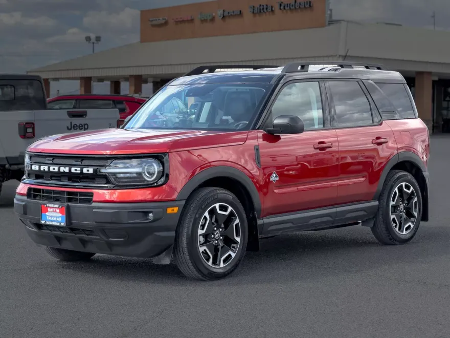 2022 Ford Bronco Sport Outer Banks photo 1