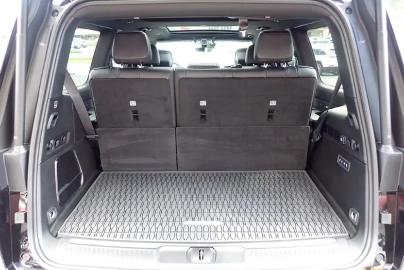 2025 Jeep Wagoneer Series II Overland photo 1