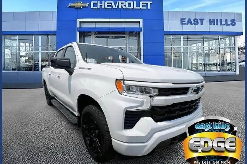 2022 Chevrolet Silverado 1500 RST photo 1