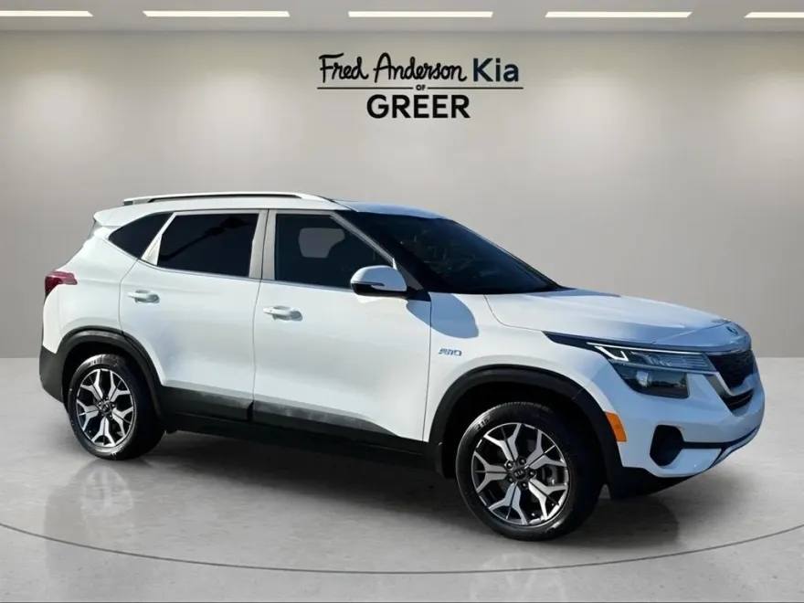 2021 Kia Seltos EX photo 1