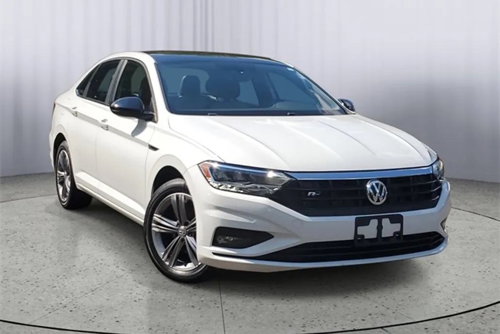 2019 Volkswagen Jetta R-Line photo 1