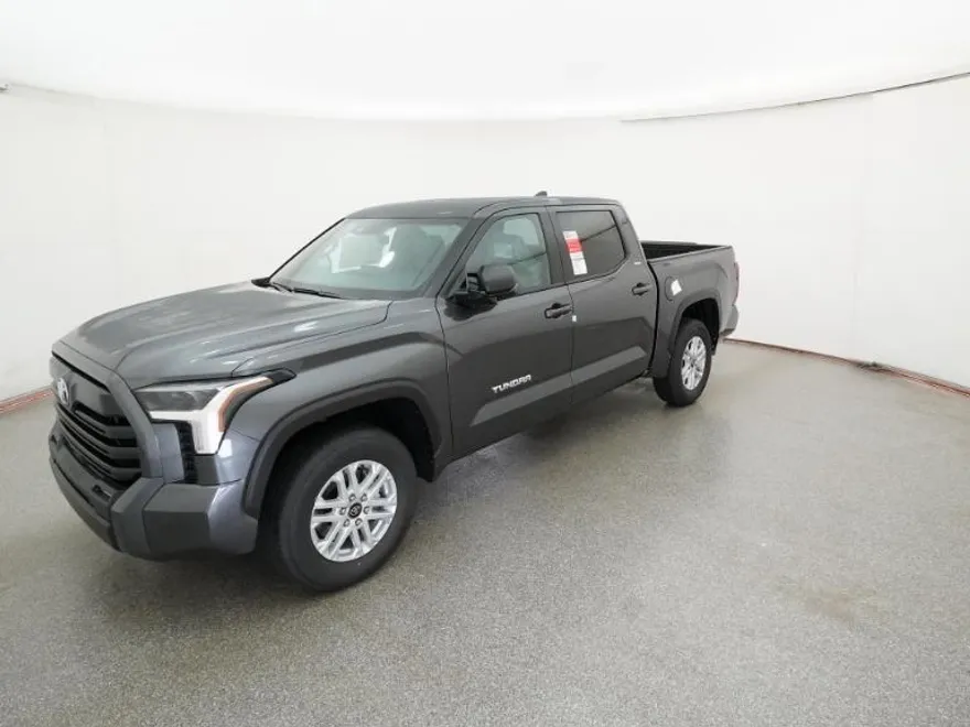 2026 Toyota Tundra SR5 CrewMax photo 1