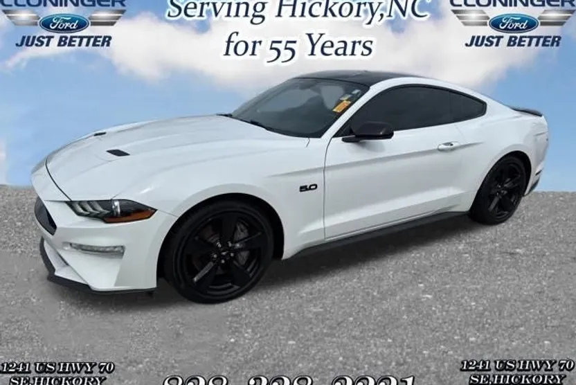 2022 Ford Mustang GT Premium photo 1