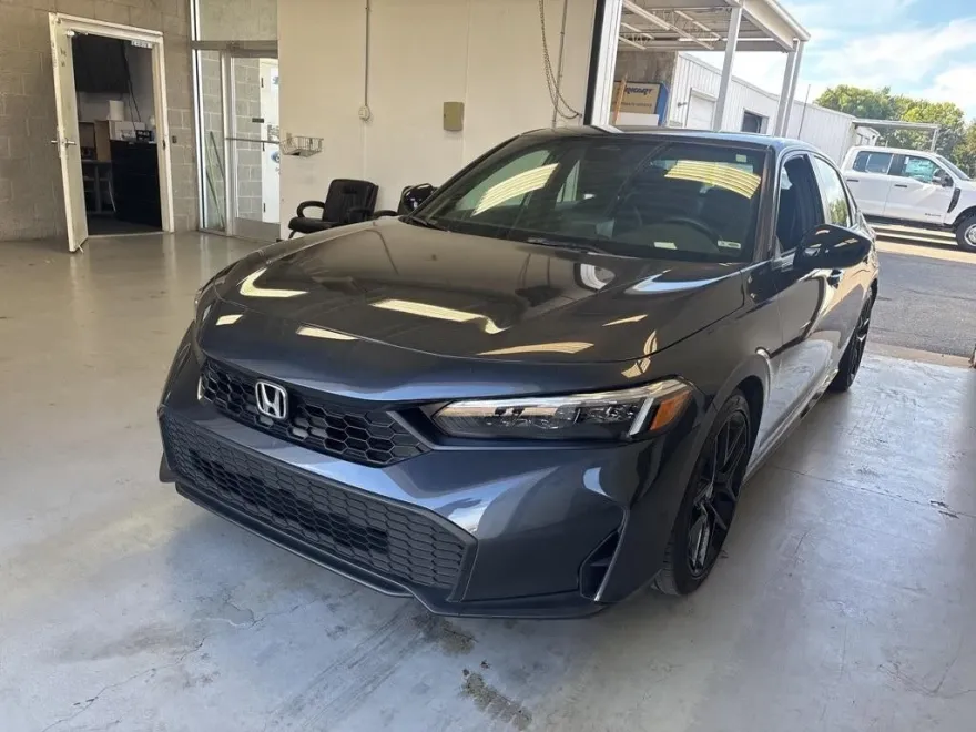 2025 Honda Civic Sport photo 1