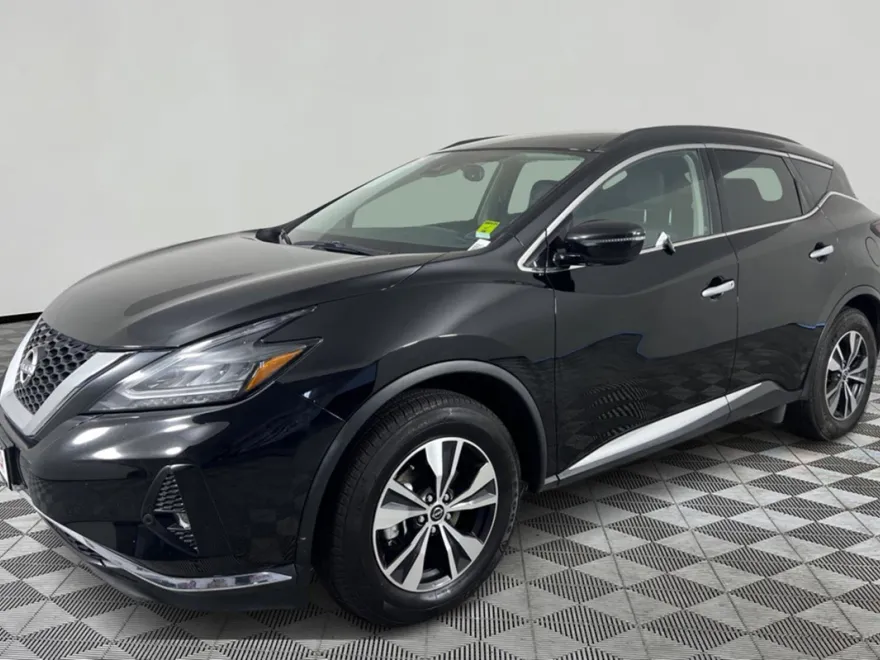 2023 Nissan Murano SV photo 1