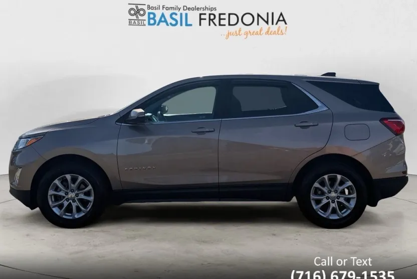 2018 Chevrolet Equinox LT photo 1