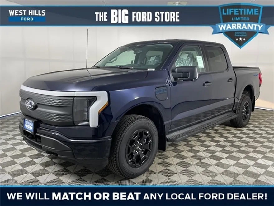 2025 Ford F-150 Lightning XLT photo 1