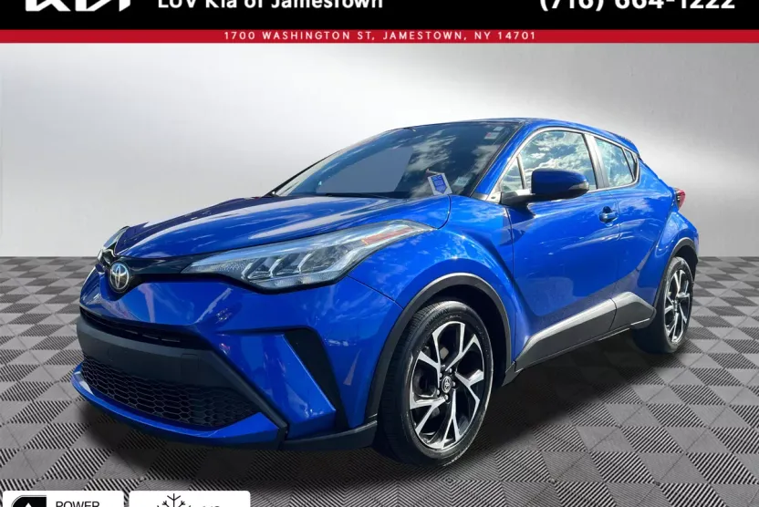 2020 Toyota C-HR XLE photo 1