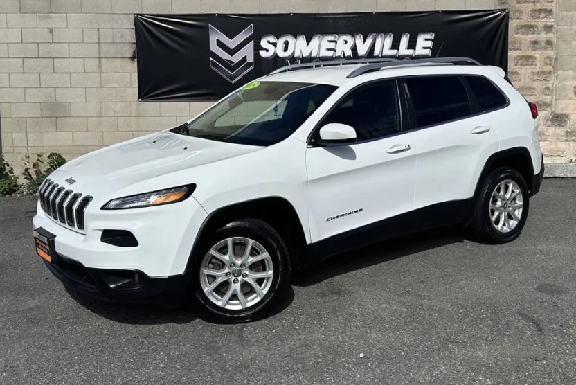 2018 Jeep Cherokee Latitude photo 1