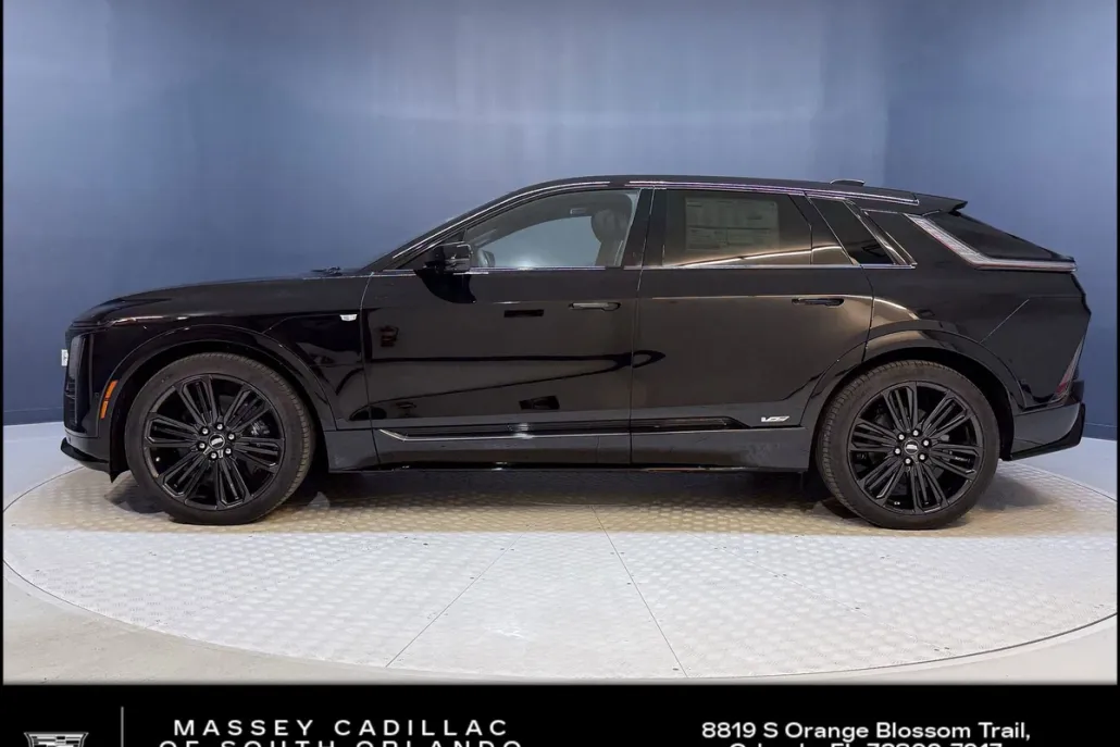 2026 Cadillac Lyriq photo 1