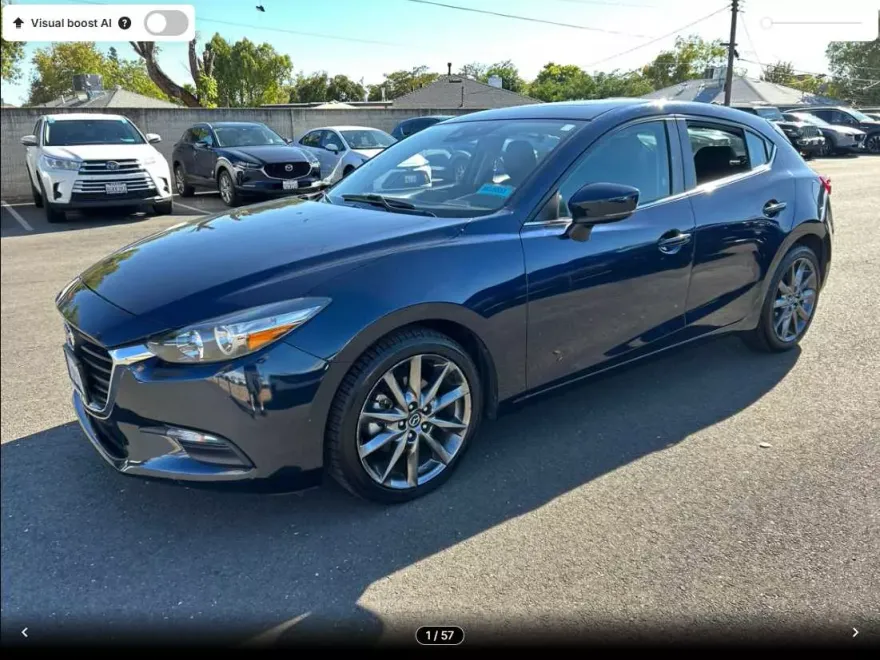2018 Mazda Mazda3 Touring Hatchback photo 1