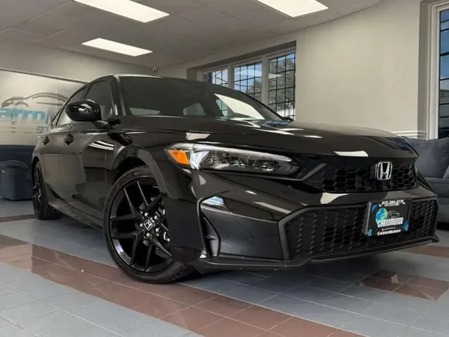 2025 Honda Civic Sport photo 1