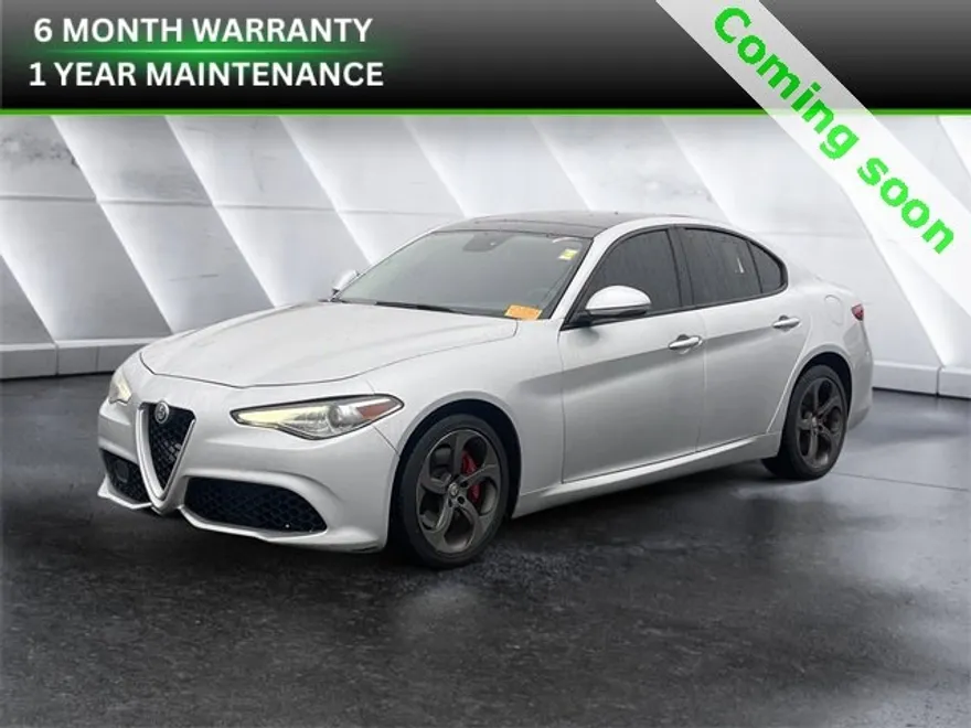 2017 Alfa Romeo Giulia Q4 photo 1