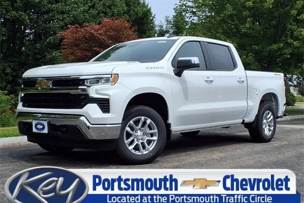2026 Chevrolet Silverado 1500 LT photo 1
