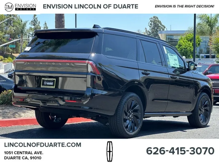2025 Lincoln Navigator Reserve photo 1