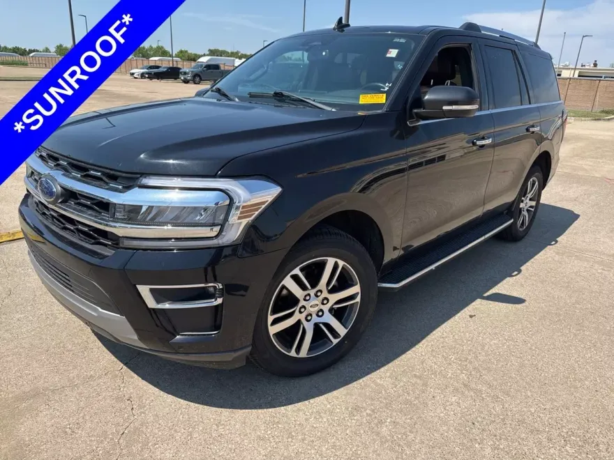 2023 Ford Expedition Limited photo 1