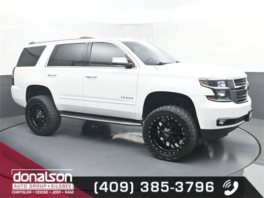 2017 Chevrolet Tahoe Premier photo 1